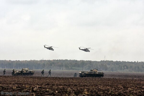 Military exercises of soldiers in the field