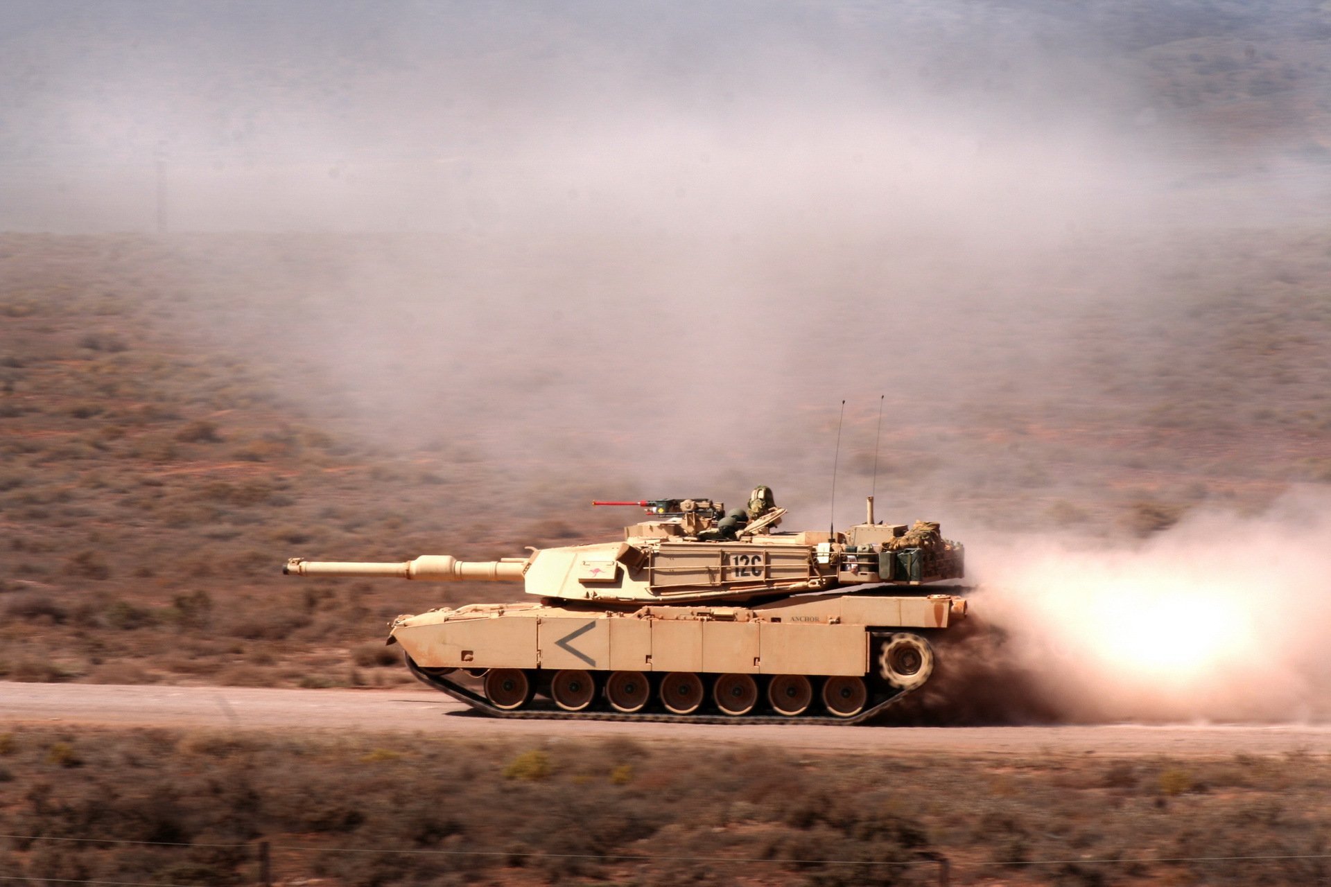 tanque arma abrams camino