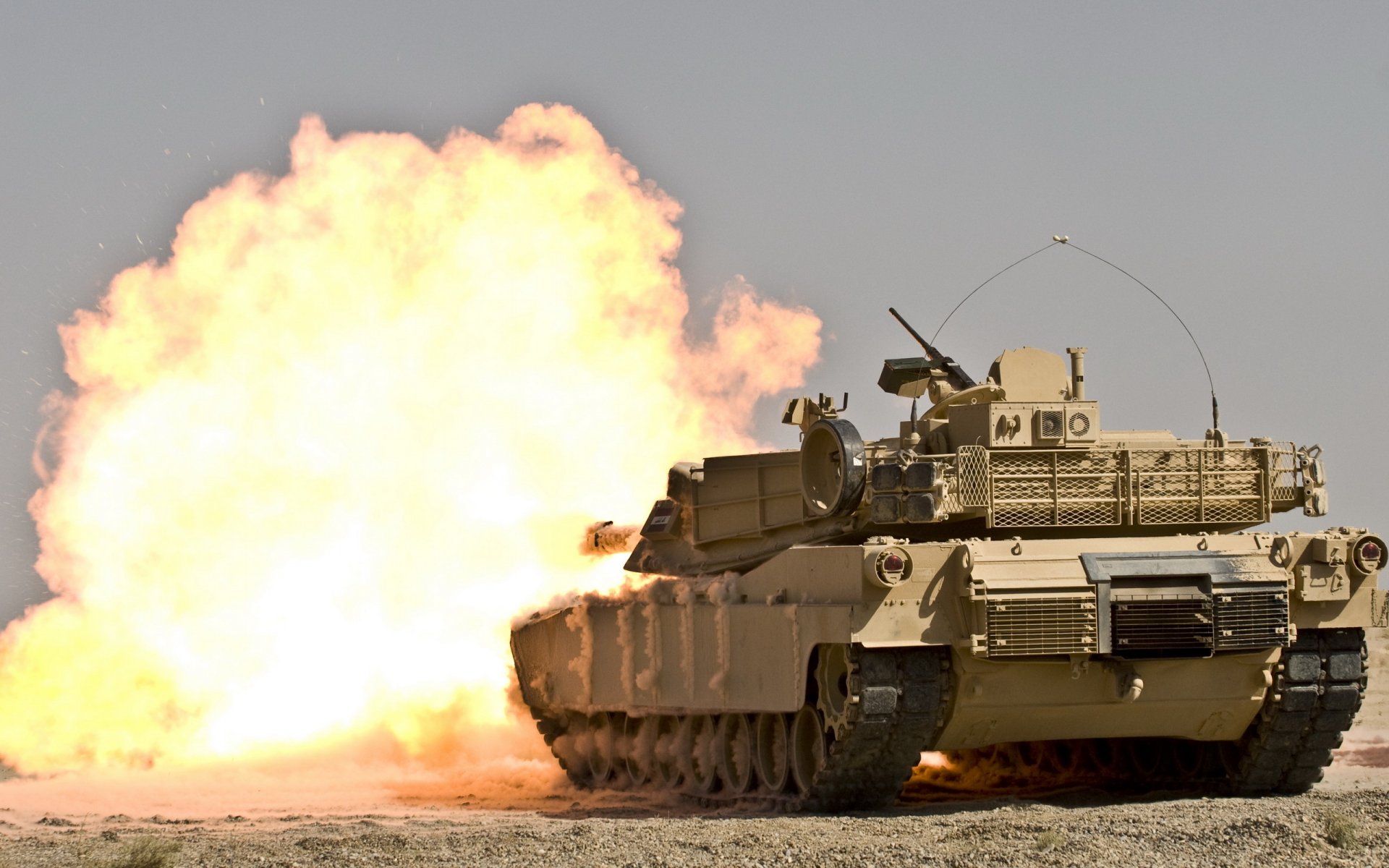 m1a1 abrams serbatoio esplosione