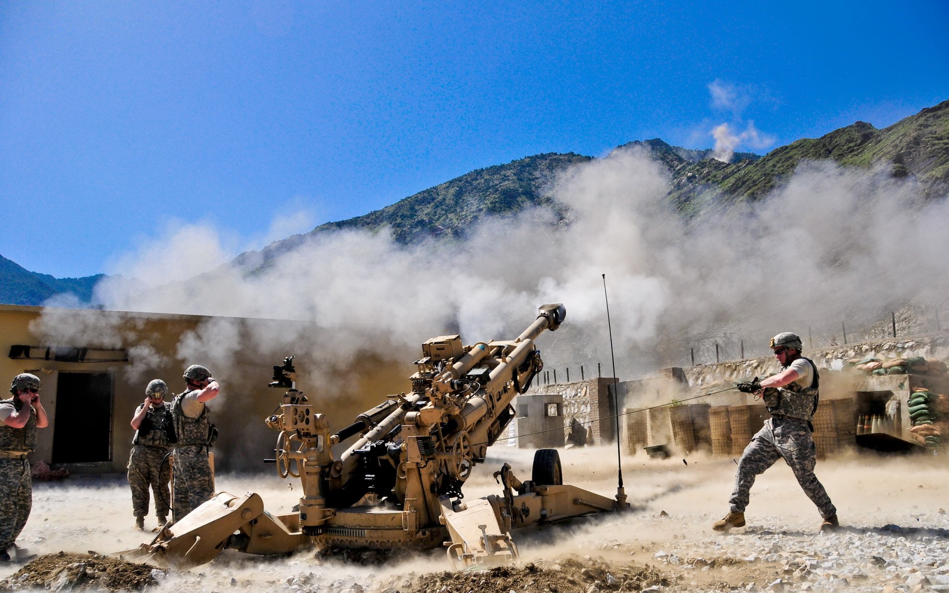 haubitze soldaten krieg waffen