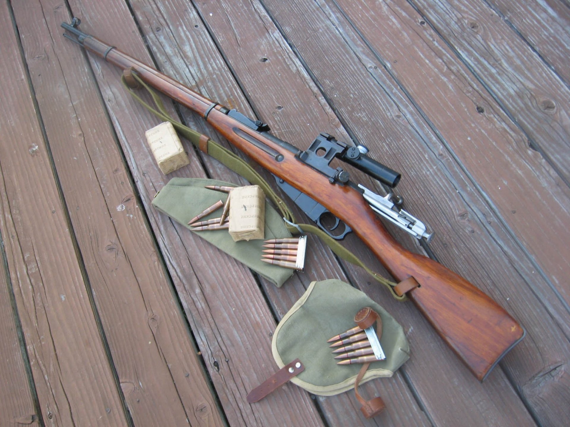 fusil mosin version sniper vue planches cartouches emballages étuis sacs arme de la victoire