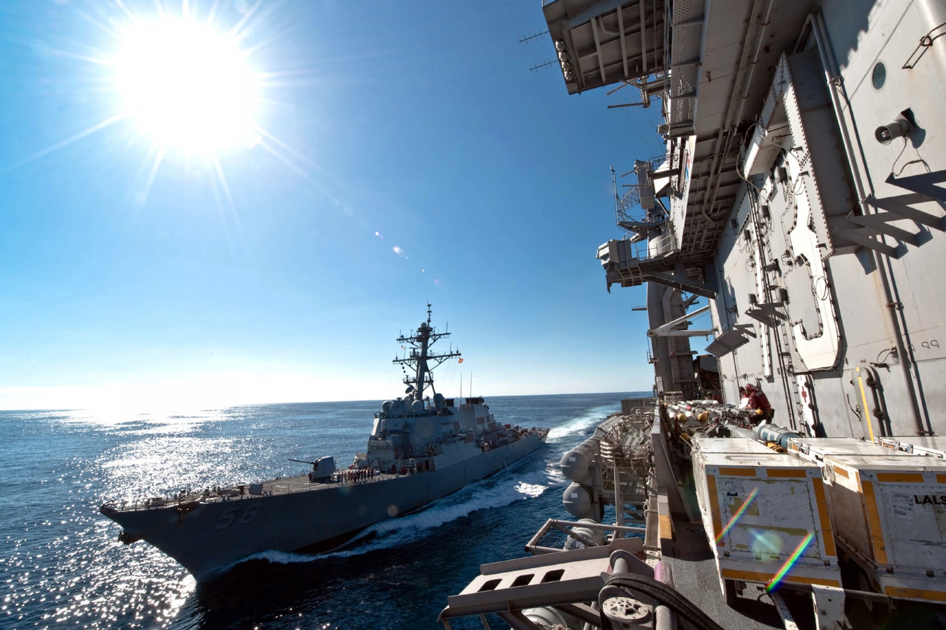 nave uss john c. mccain ddg-56 marina sole oceano