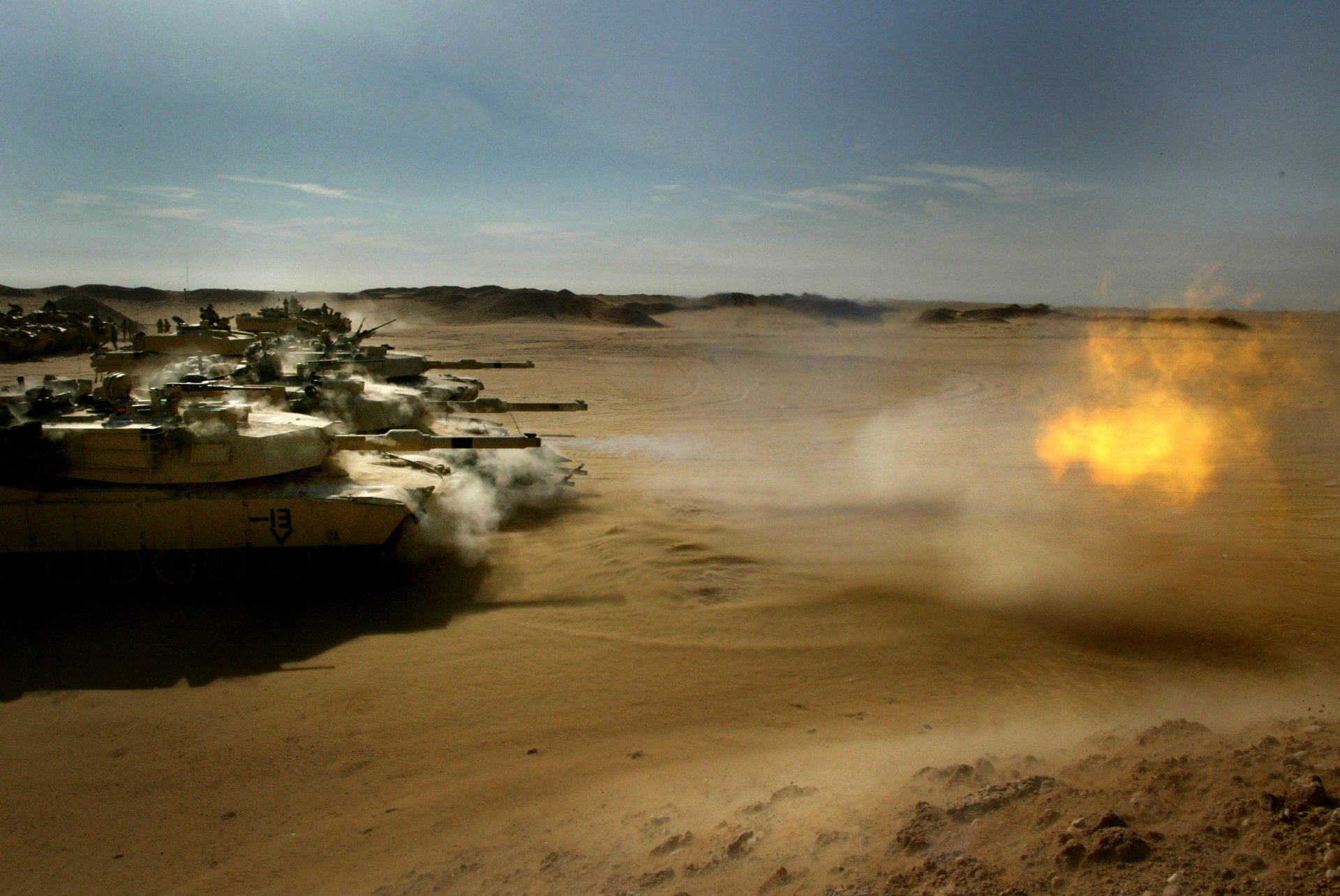 abrams tanks shooting desert fire wallpaper