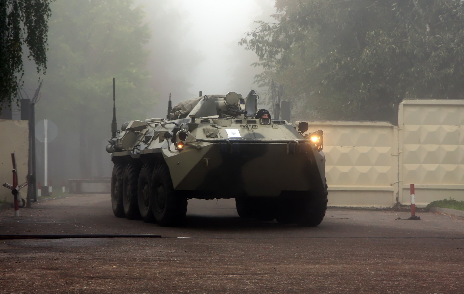 btr80 tecnologia nebbia