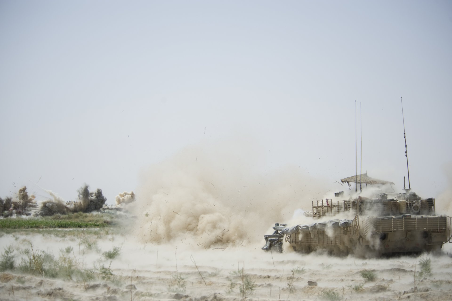 léopard 2a6 réservoir afghanistan guerre