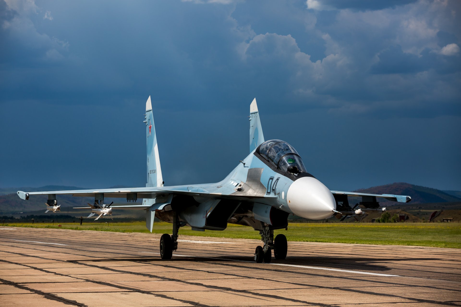 su-30sm rosyjski dwumiejscowy myśliwiec wielozadaniowy