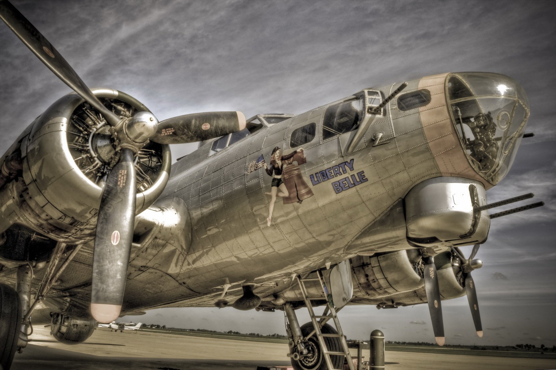 b17 avión armas