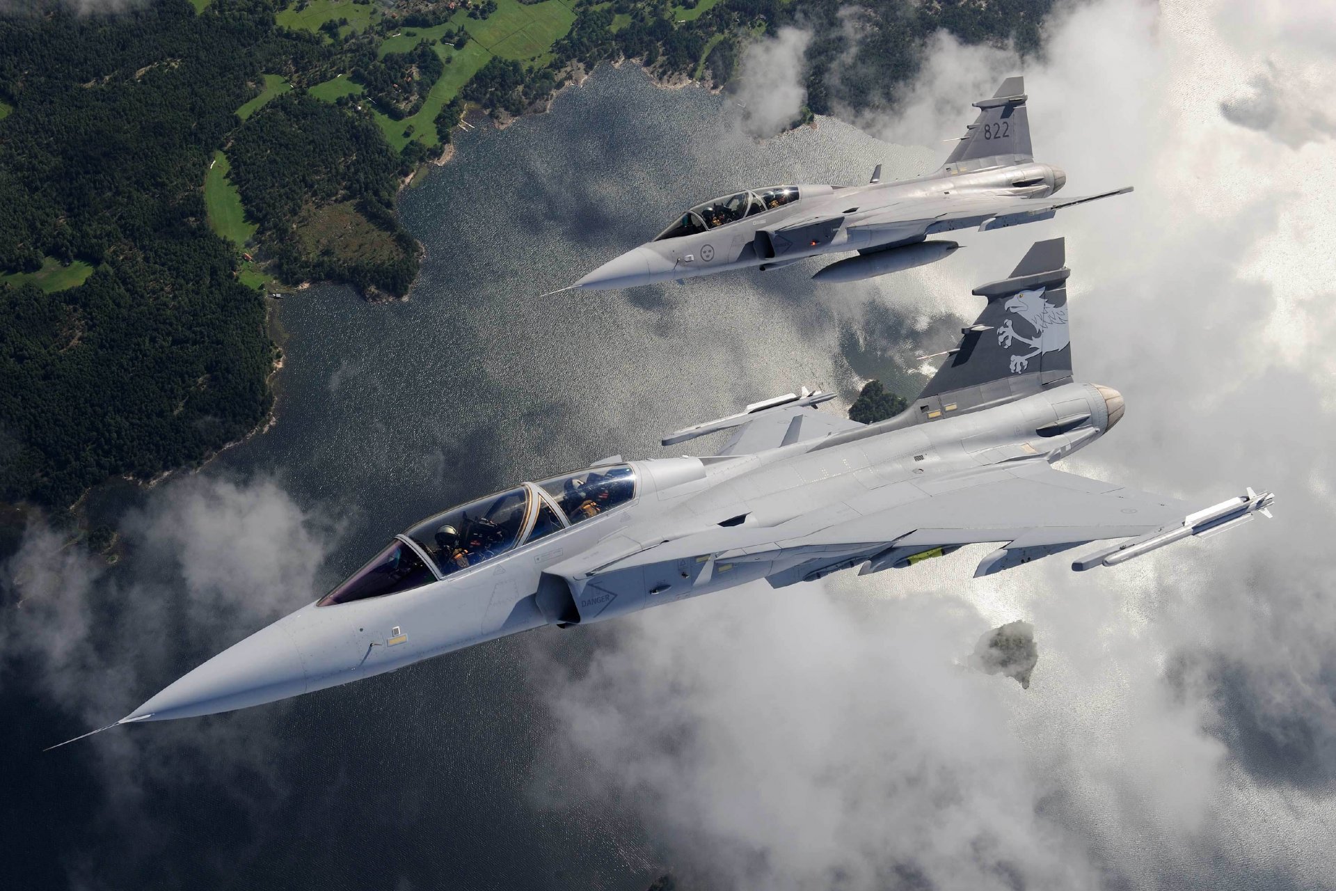 jas 39 gripen fighters flight the pair landscape