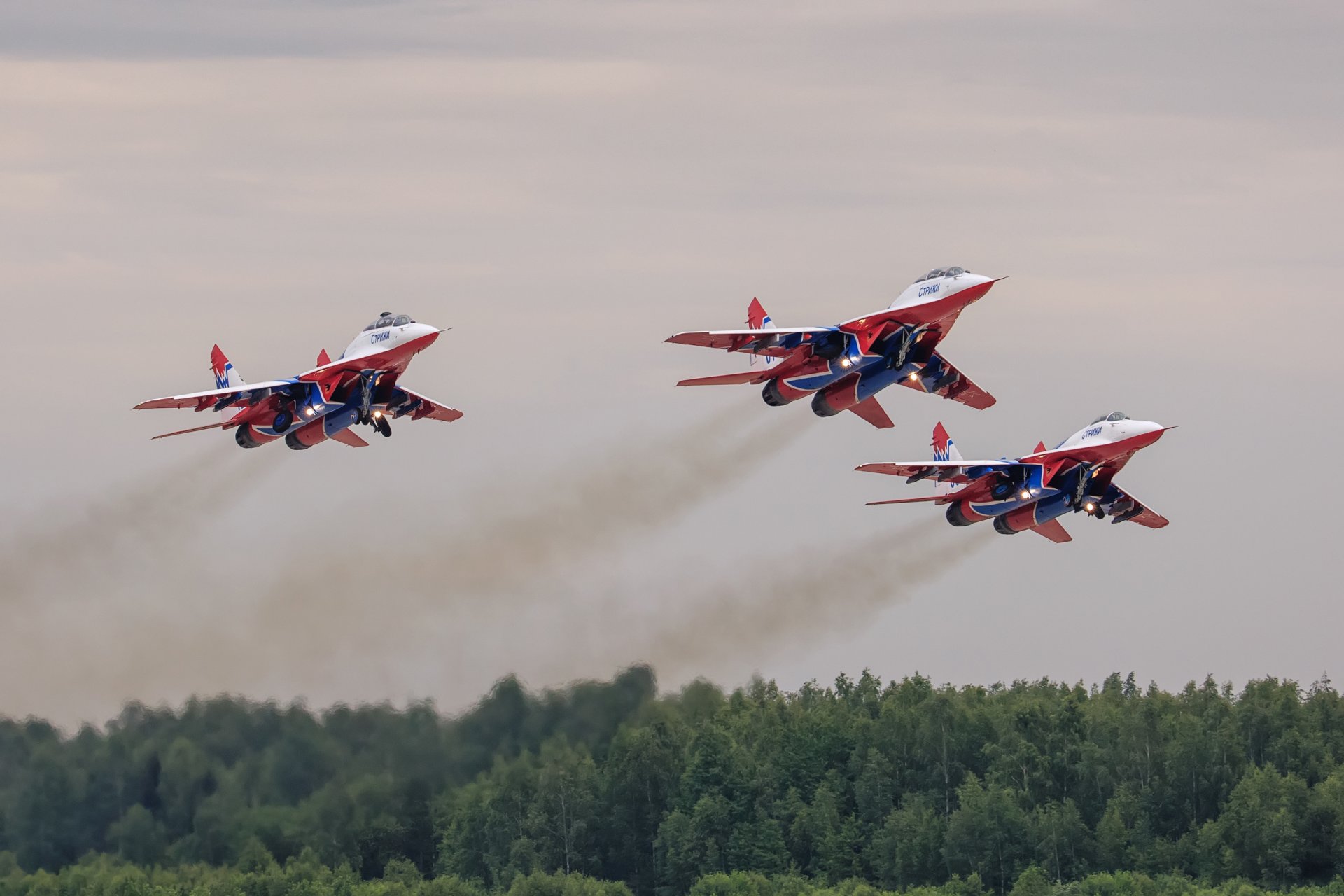 mig-29 mig-29 kämpfer scheren abheben