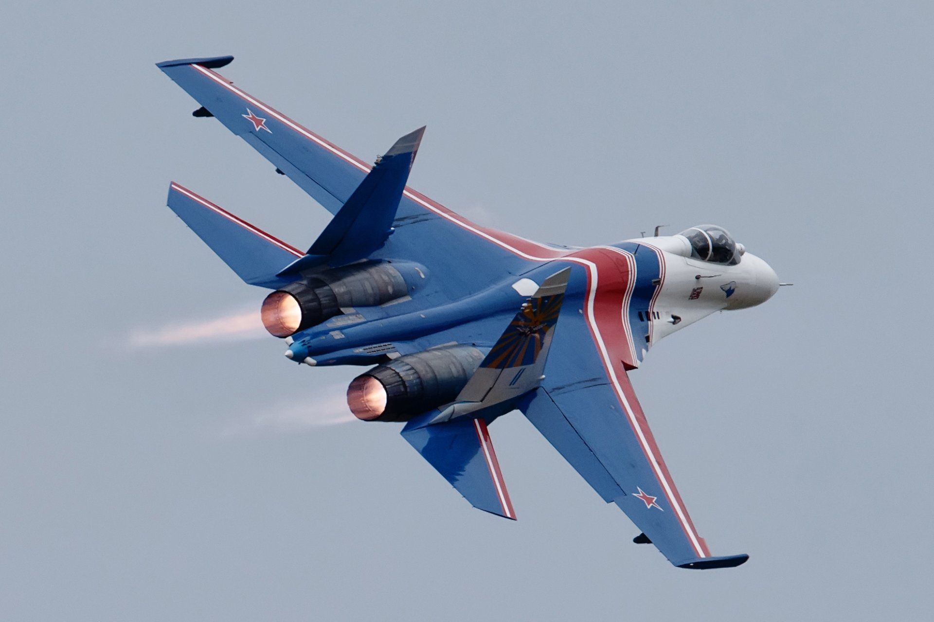 su-27 caccia volo cielo