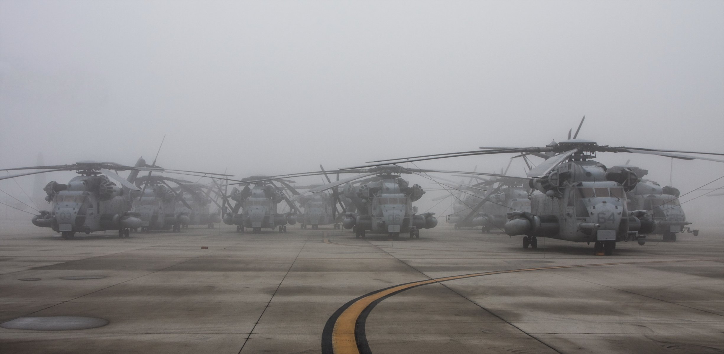 ch-53e super stallone nebbia