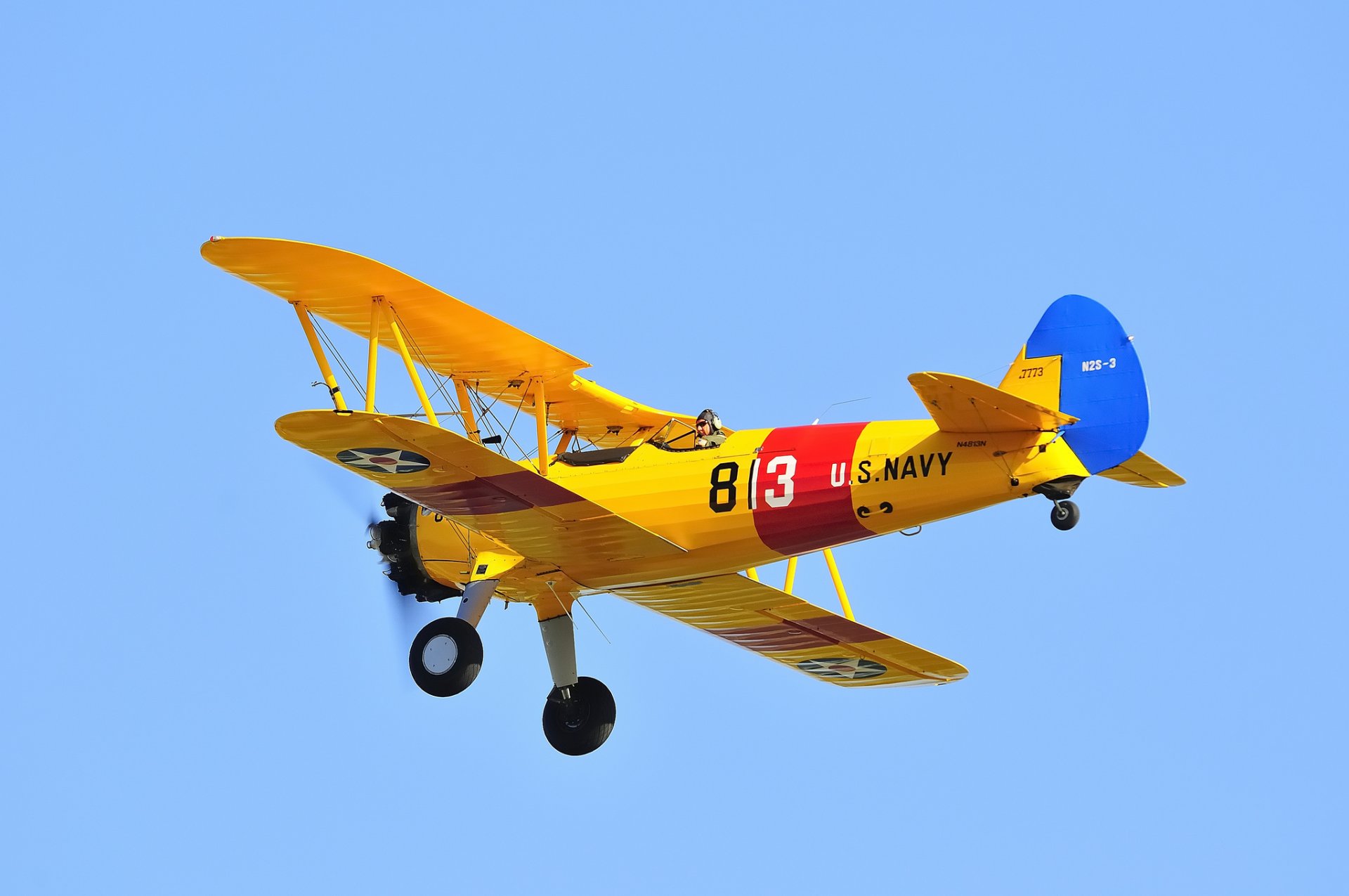 aereo biplano pilota parata retro cielo