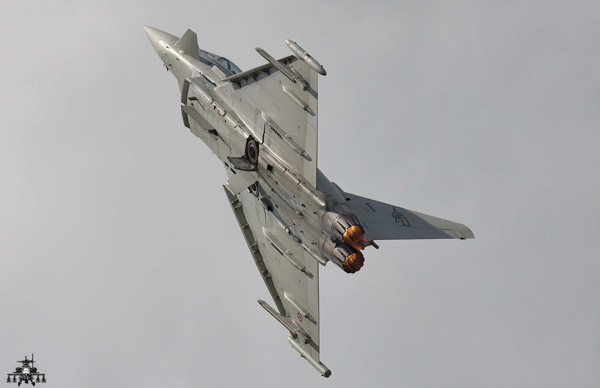 eurofighter f-2000a typhoon italian air force weapon