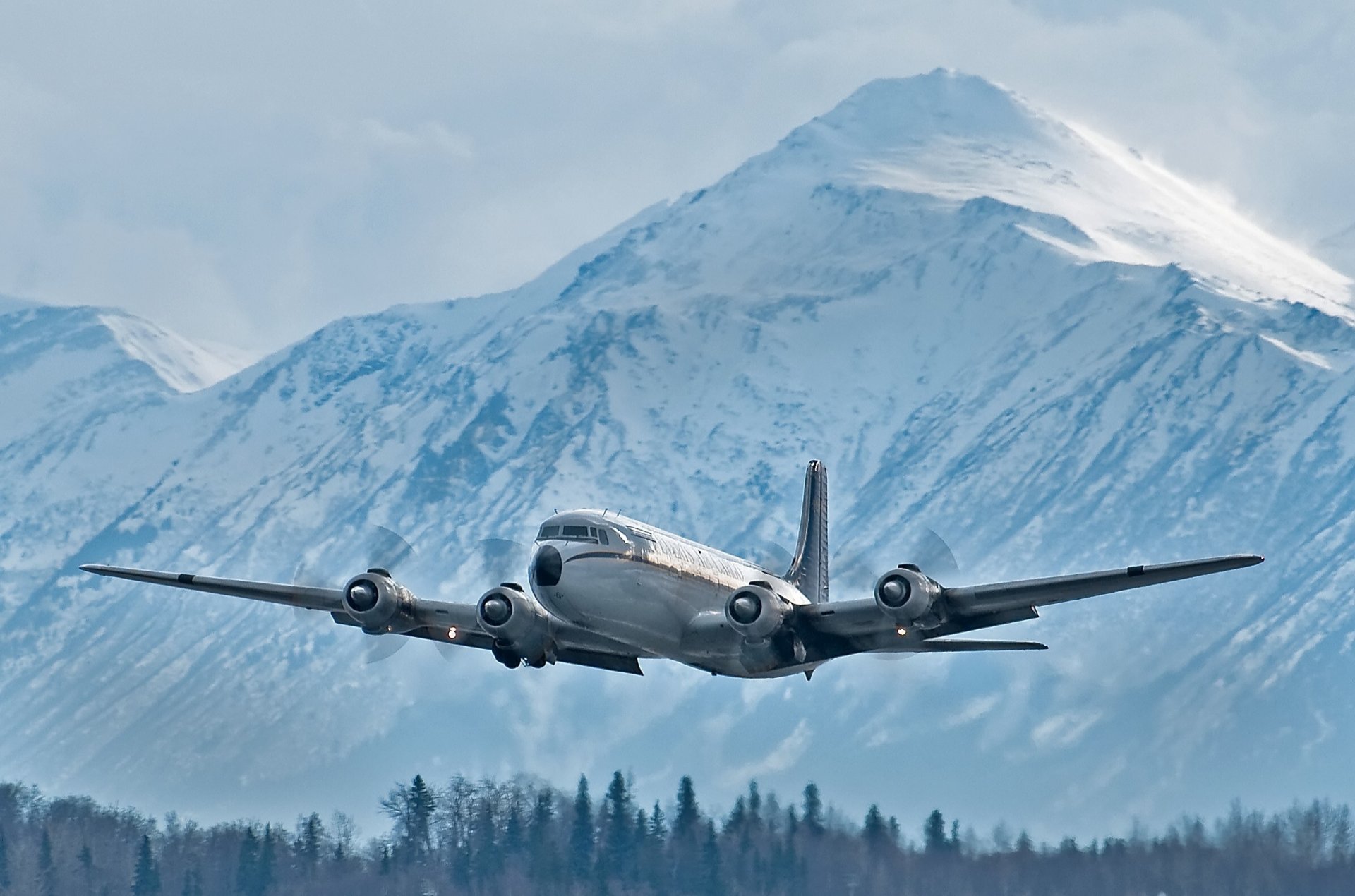 douglas dc-6 transport militaire avion