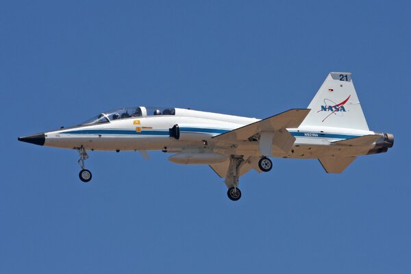 Doppeltes Super Sonic Jet t-38n Coupon