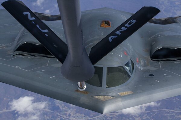 Refueling of the b - 2 spirit strategic bomber