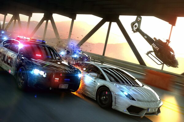 Inseguimento con la Polizia sul ponte di Need for Speed mat wanted