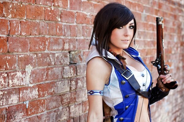 Cosplay Mädchen zum Thema Assassin s Creed