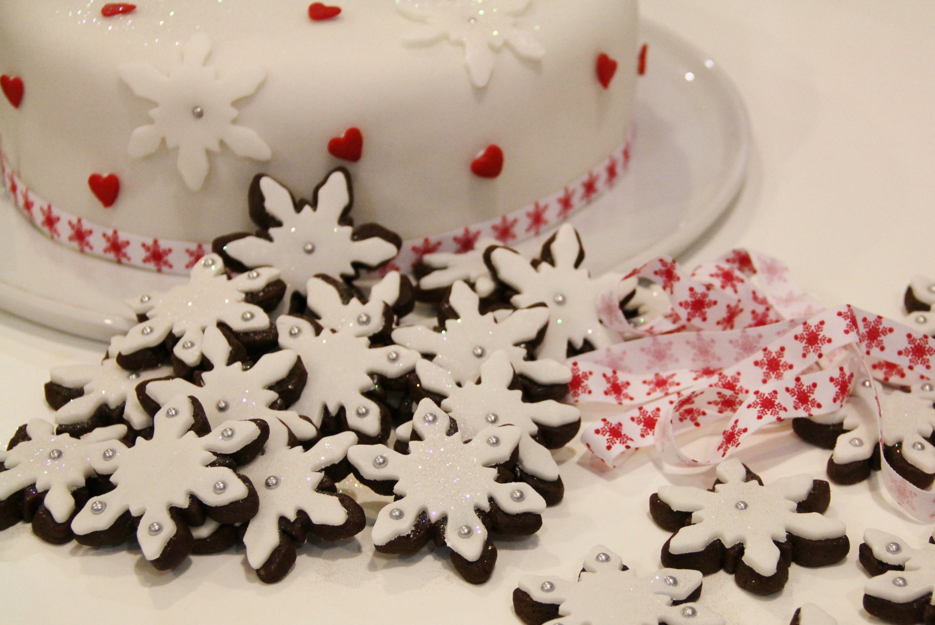gâterie alimentaire flocons de neige biscuits noël blanc beau festif nouvel an gâteau ruban coeurs nouvel an vacances