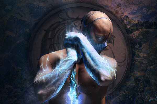 Uomo con la magia nelle mani in una maschera