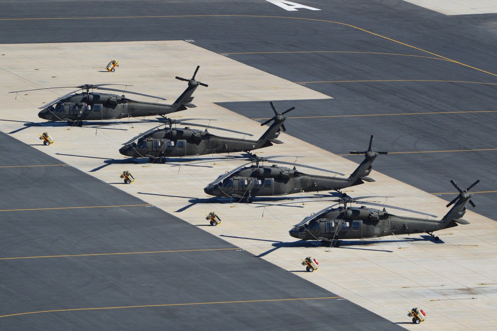 uh-60a black hawk black hawk multiuso aeroporto