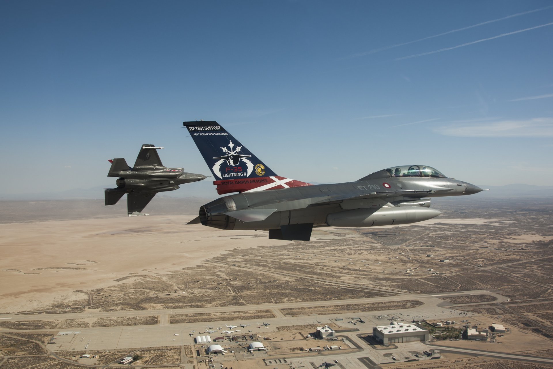 f-35 lightning ii f-16 fighting falcon aviones de combate