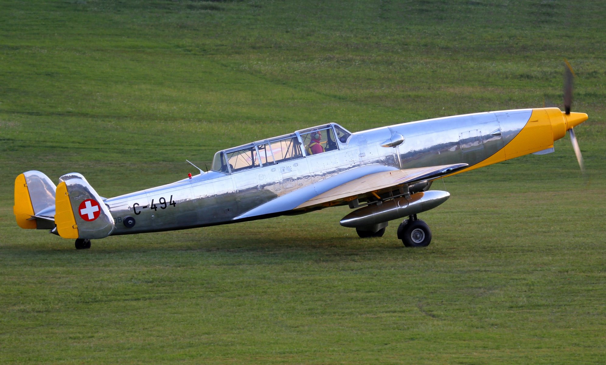 eidgenössische flugzeugwerke w + w suisse double remorqueur cible