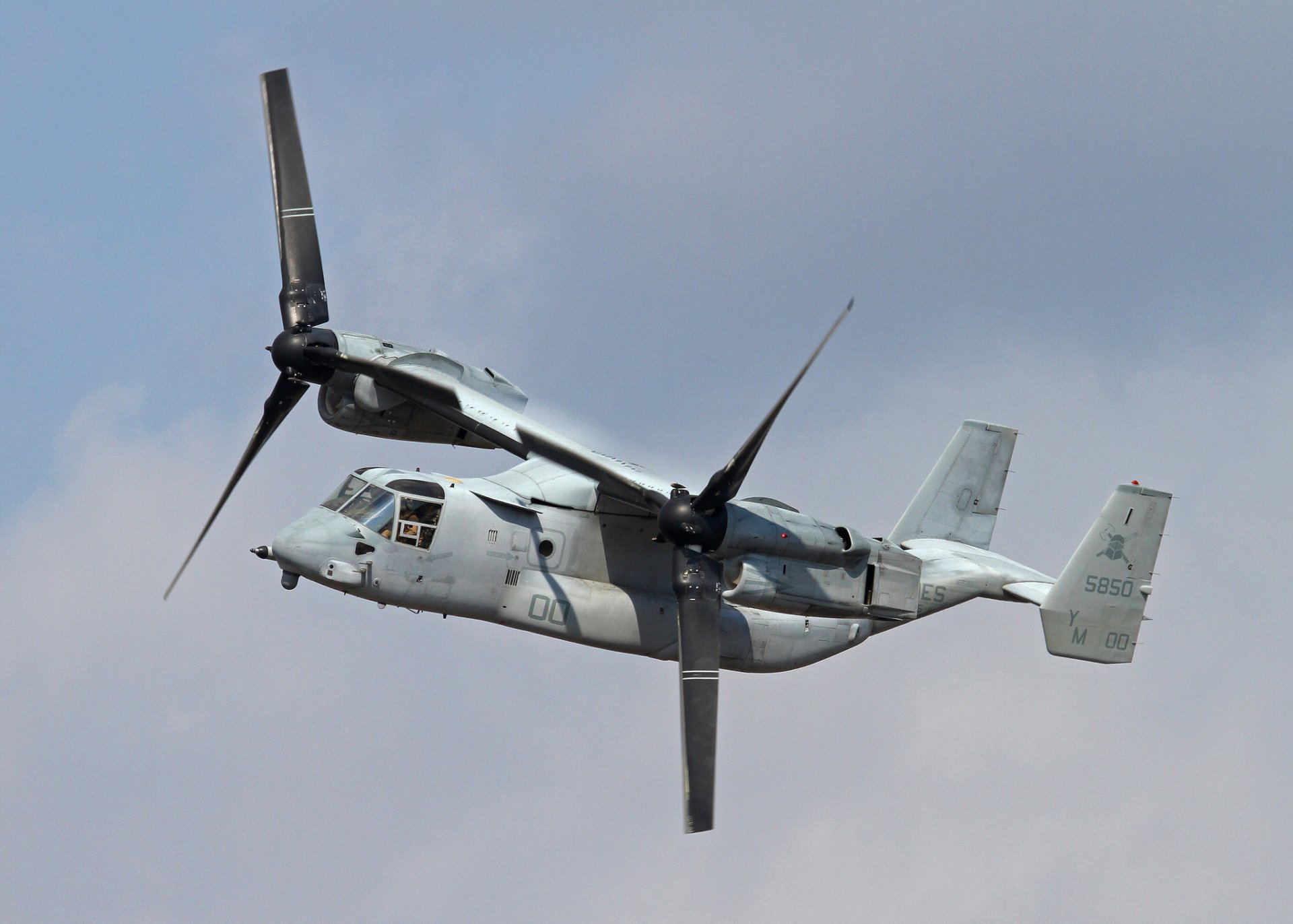 bell v-22 osprey transport tiltrotor flight sky