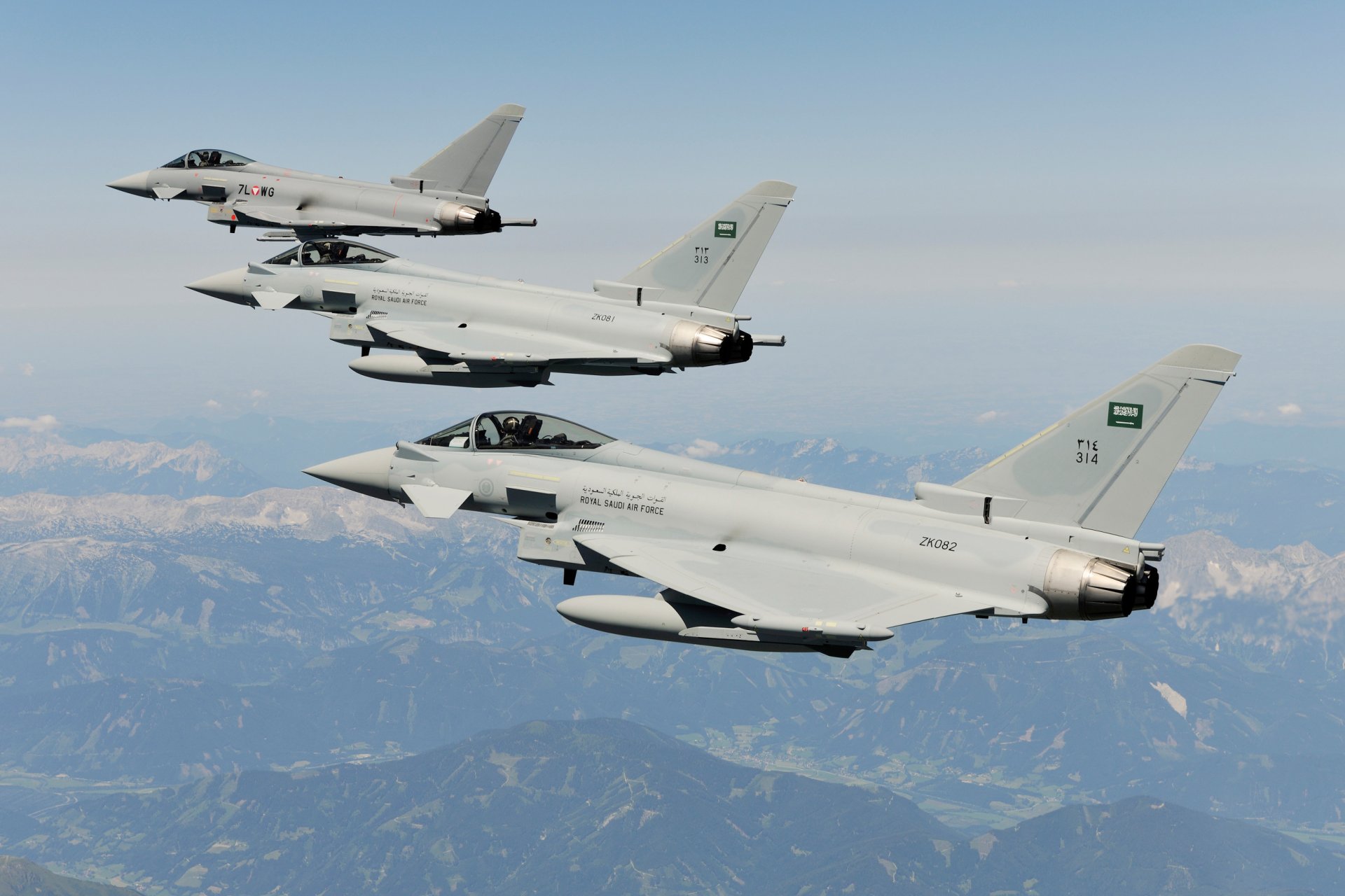 eurofighter typhoon fighters flight sky mountain