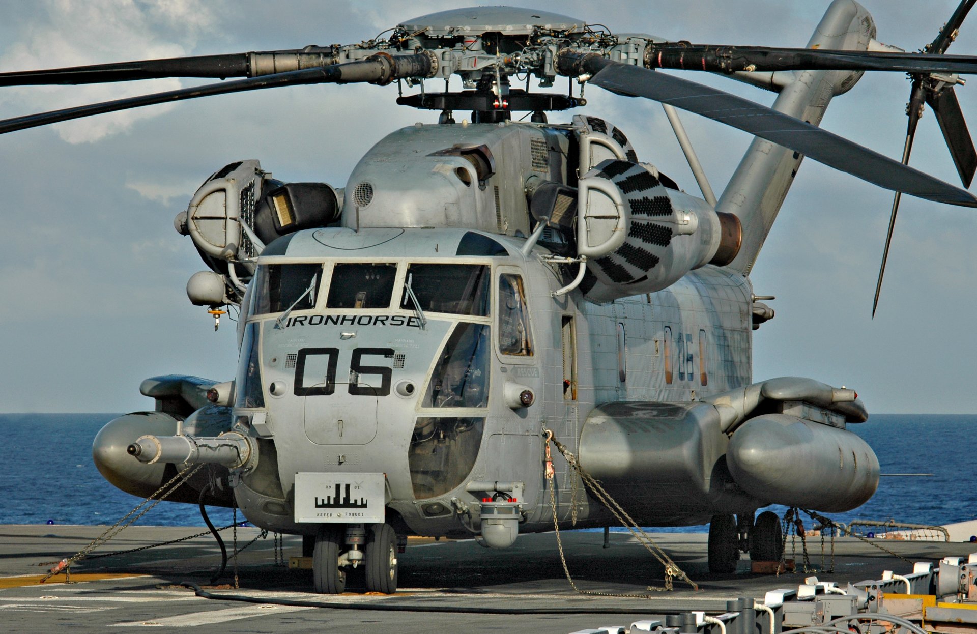 ch-53 sea stallion militar pesado transporte