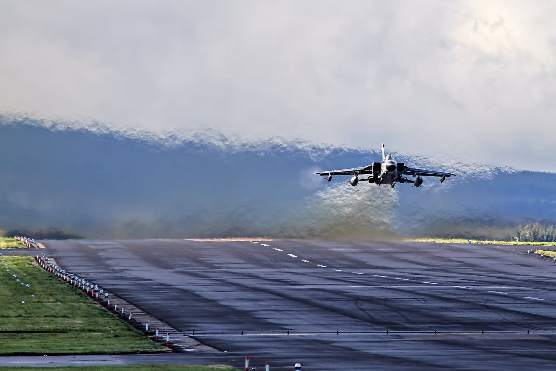 panavia tornado niemiecki myśliwiec bombowiec lotnisko