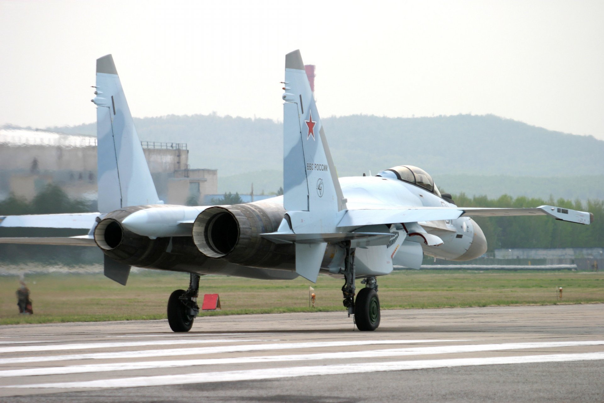 su-35 jet polyvalent chasseur