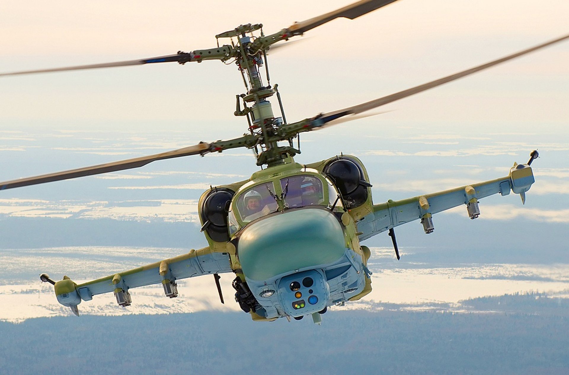 ka-52 alligator combat air force russia pilot altitude winter ka-52 alligator fighting helicopter russia flight winter