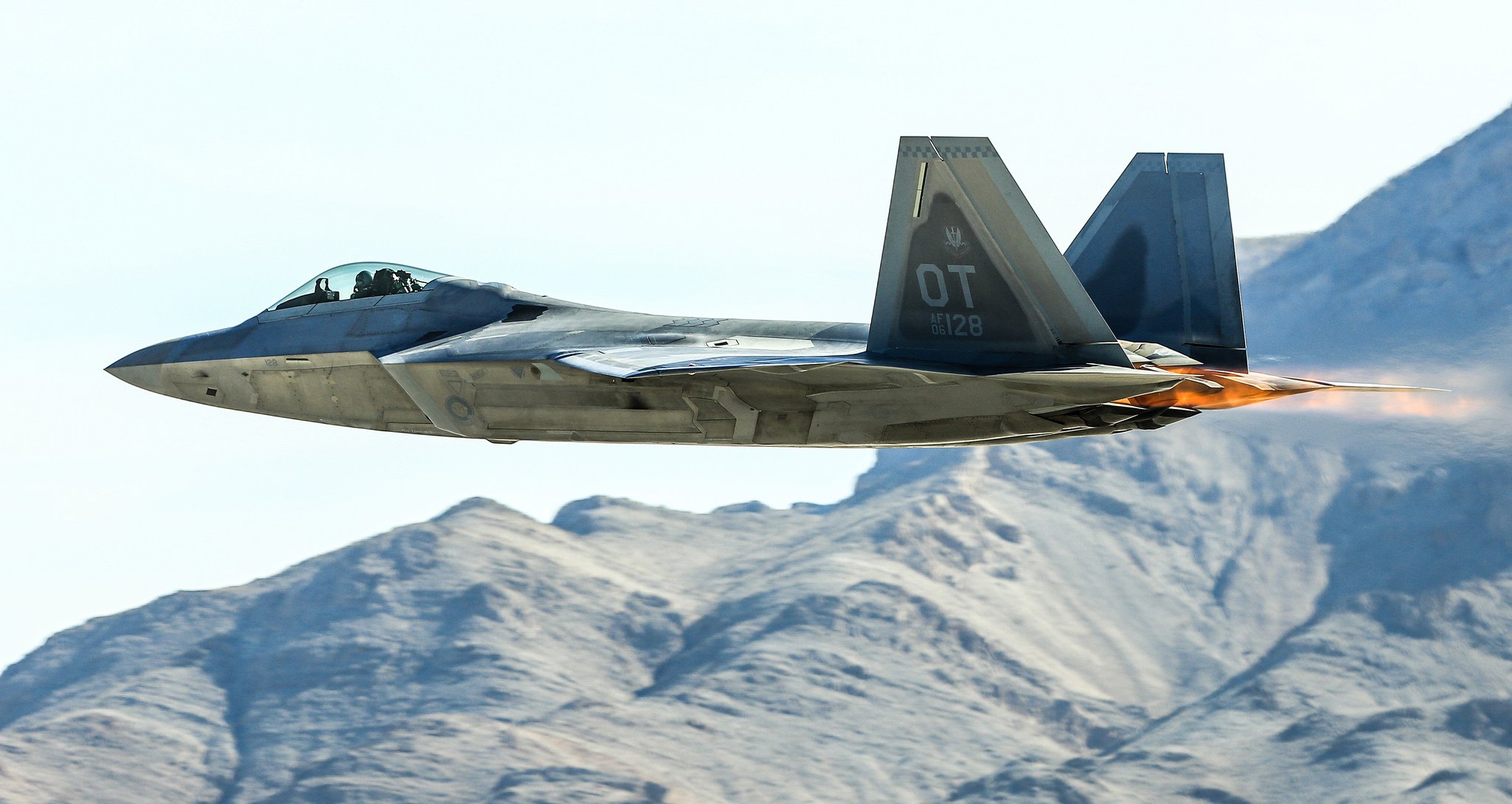 f-22 raptor polyvalent combattant