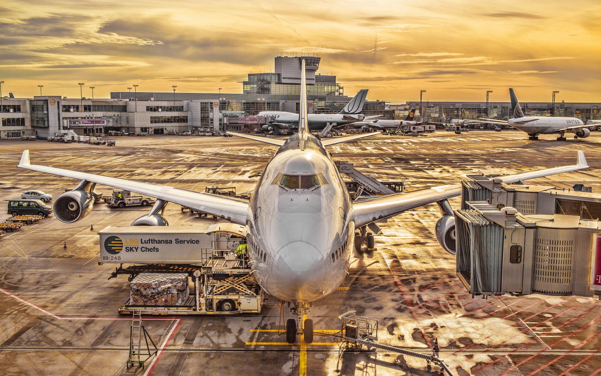 allemagne francfort avion lufthansa coucher de soleil hdr