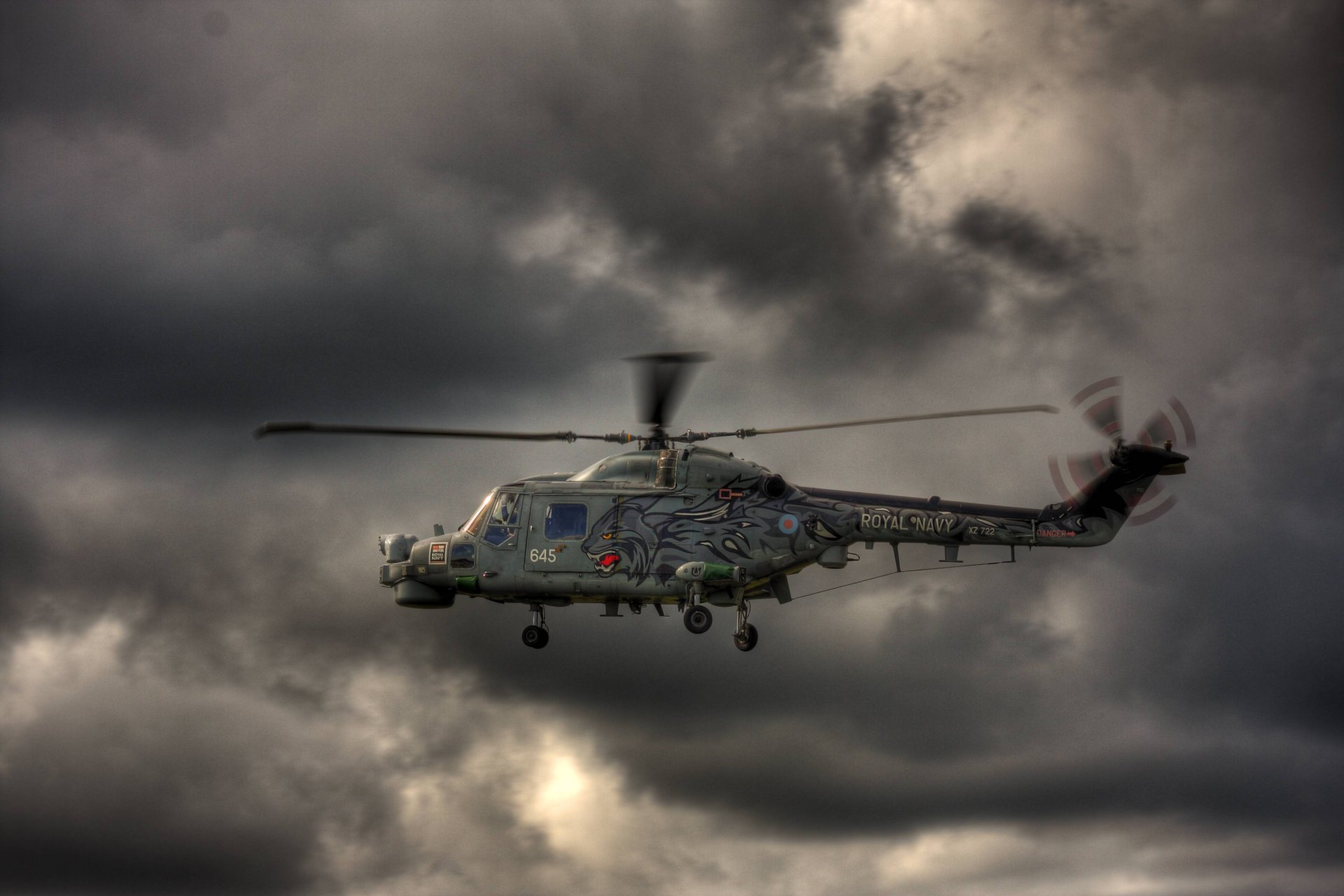 agusta westland super lynx wildcat military transport flight sky