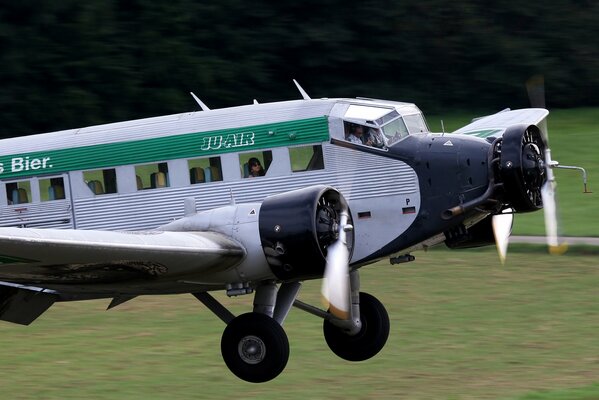 Landing of a small passenger plane