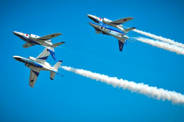 Aerobatics figure of four fighters