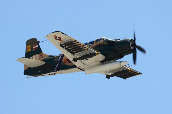 L avion à la fin de la mission de combat