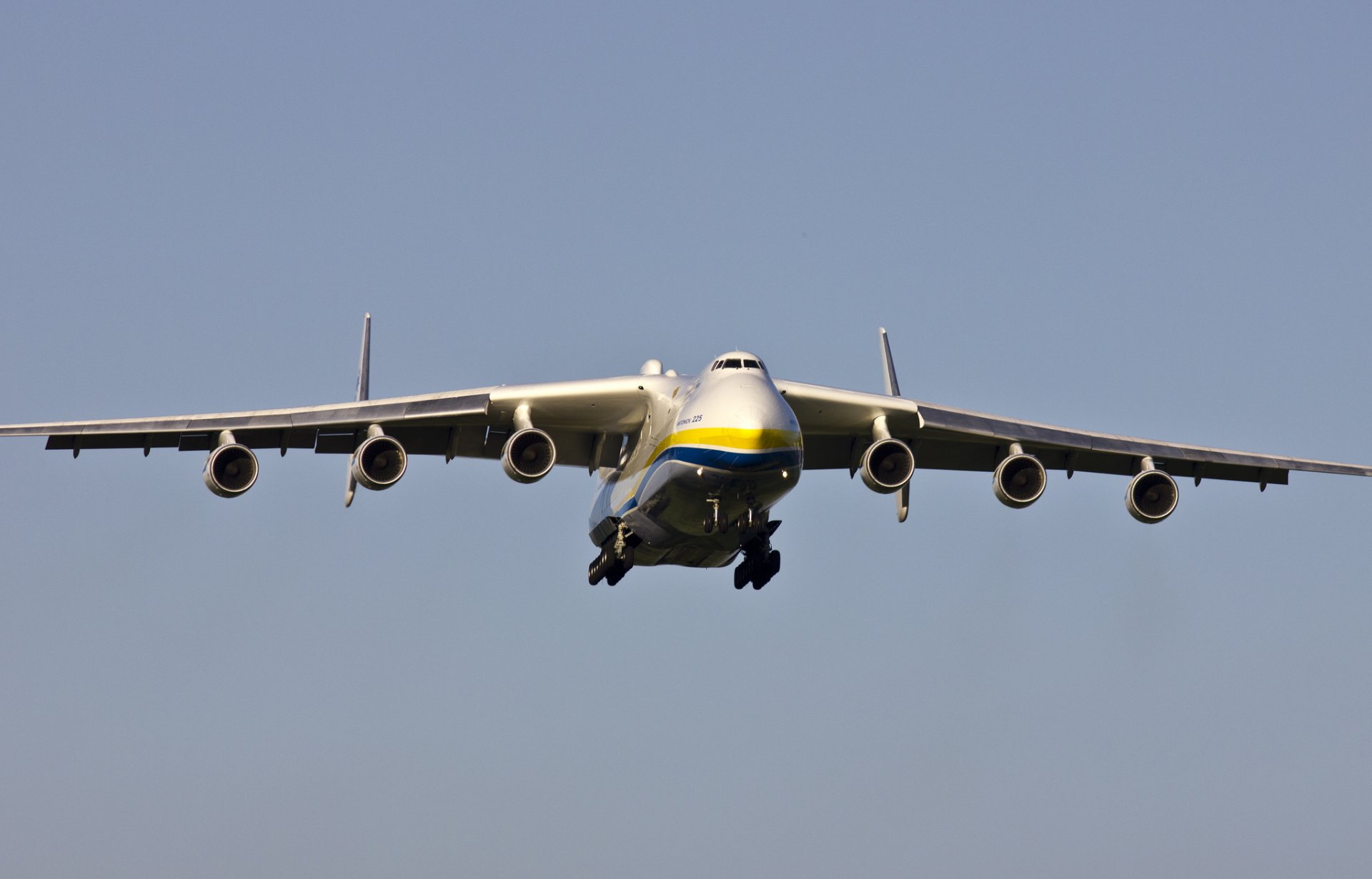 an-225 mriya transporte avión