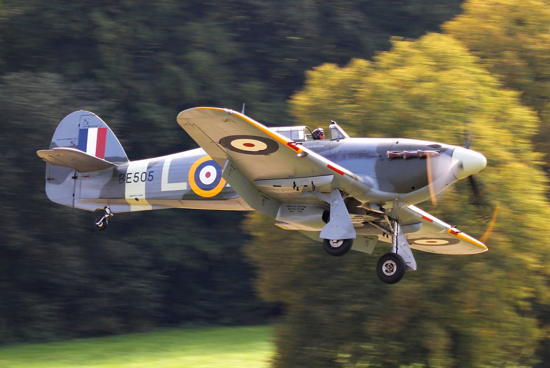 hawker huragan mk iib huragan brytyjski pojedynczy myśliwiec ww2