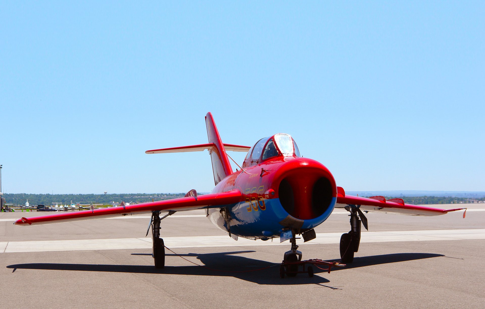 mig-17 murale jet da combattimento mikoyan gurevich aviazione ali giorno naso