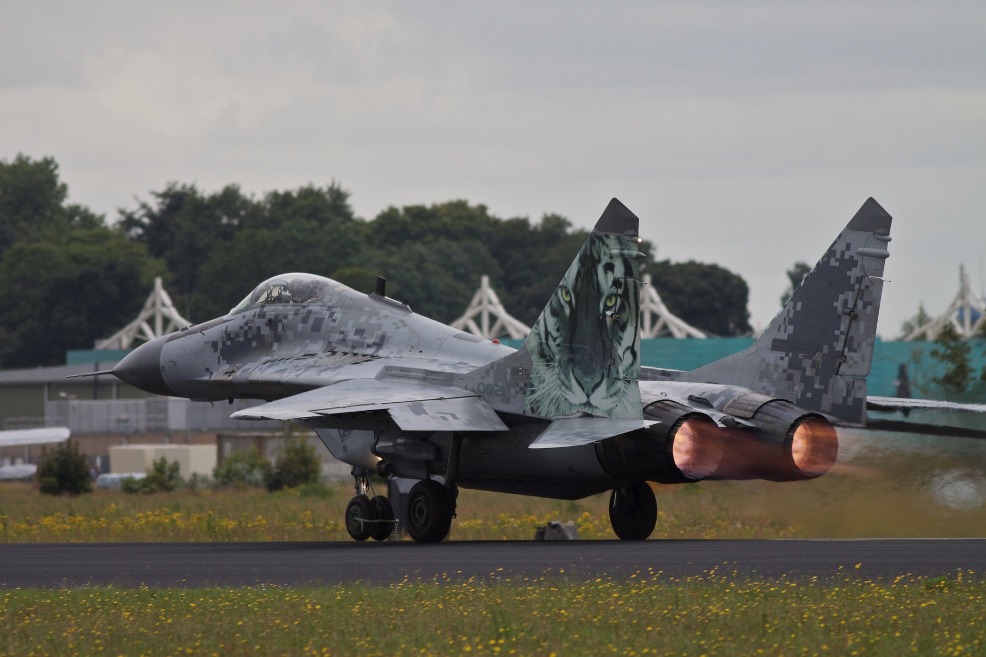 mig-29 mig-29 caccia multiuso