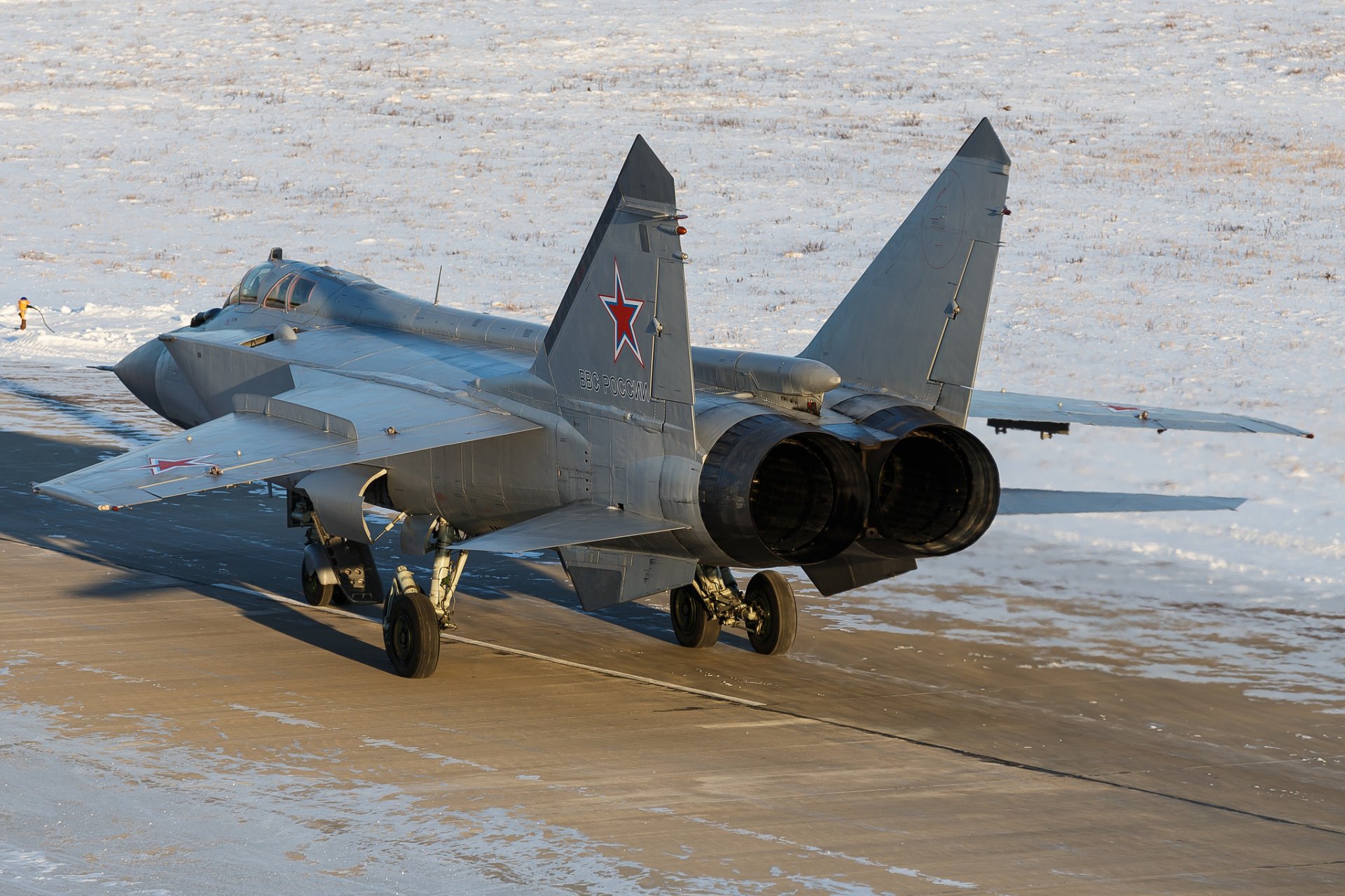 mig-31 dwumiejscowy myśliwiec przechwytujący