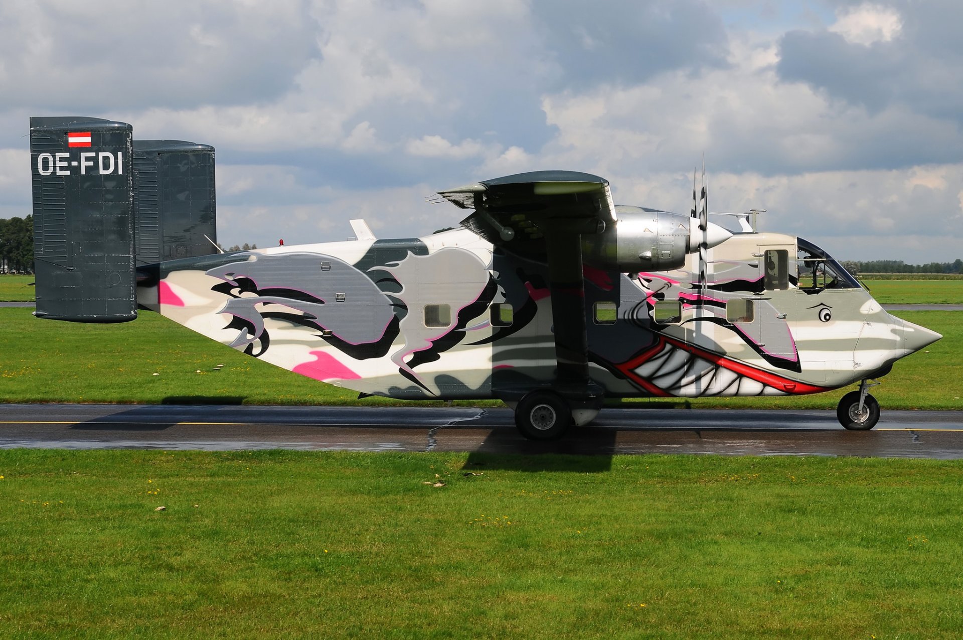 bref sc.7 skyvan transport avion