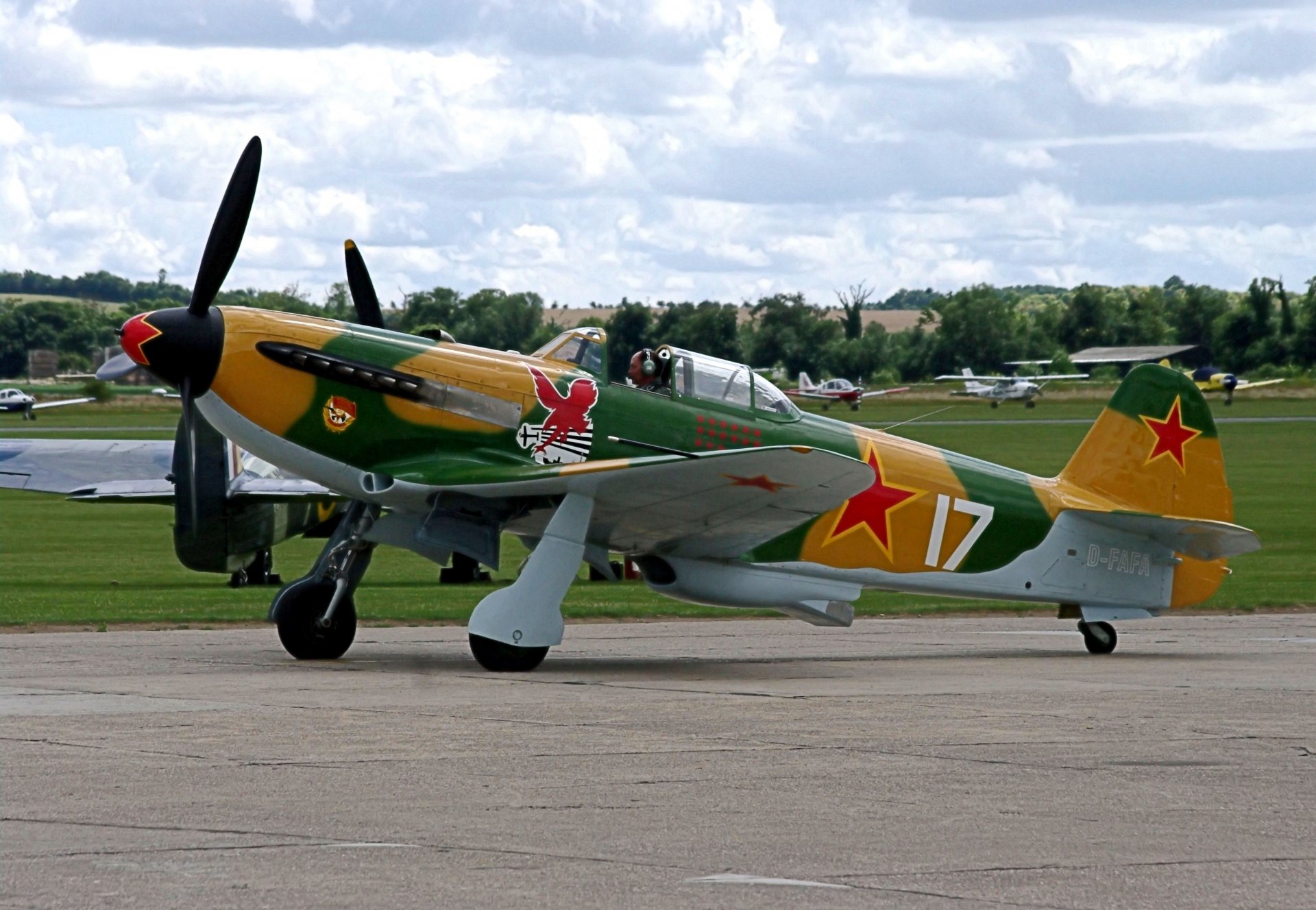 yak-3 soviet single-engined plane-fighter bob