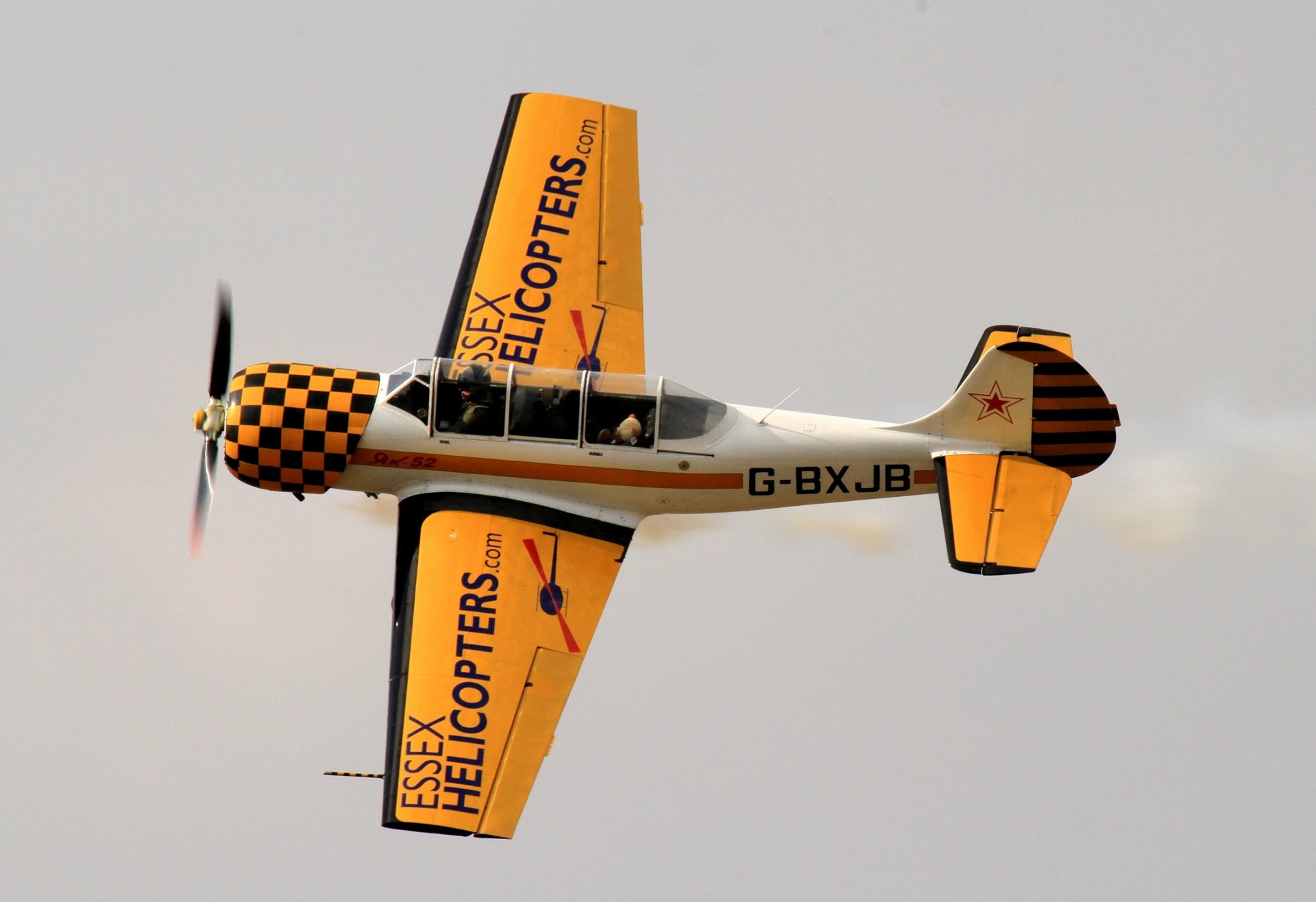 cielo yak 52 yak-52 sovietico allenamento sportivo aereo