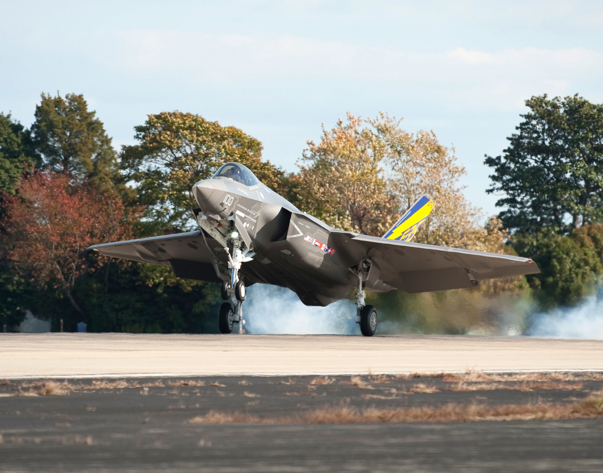 f-35 us air force gris atterrissage