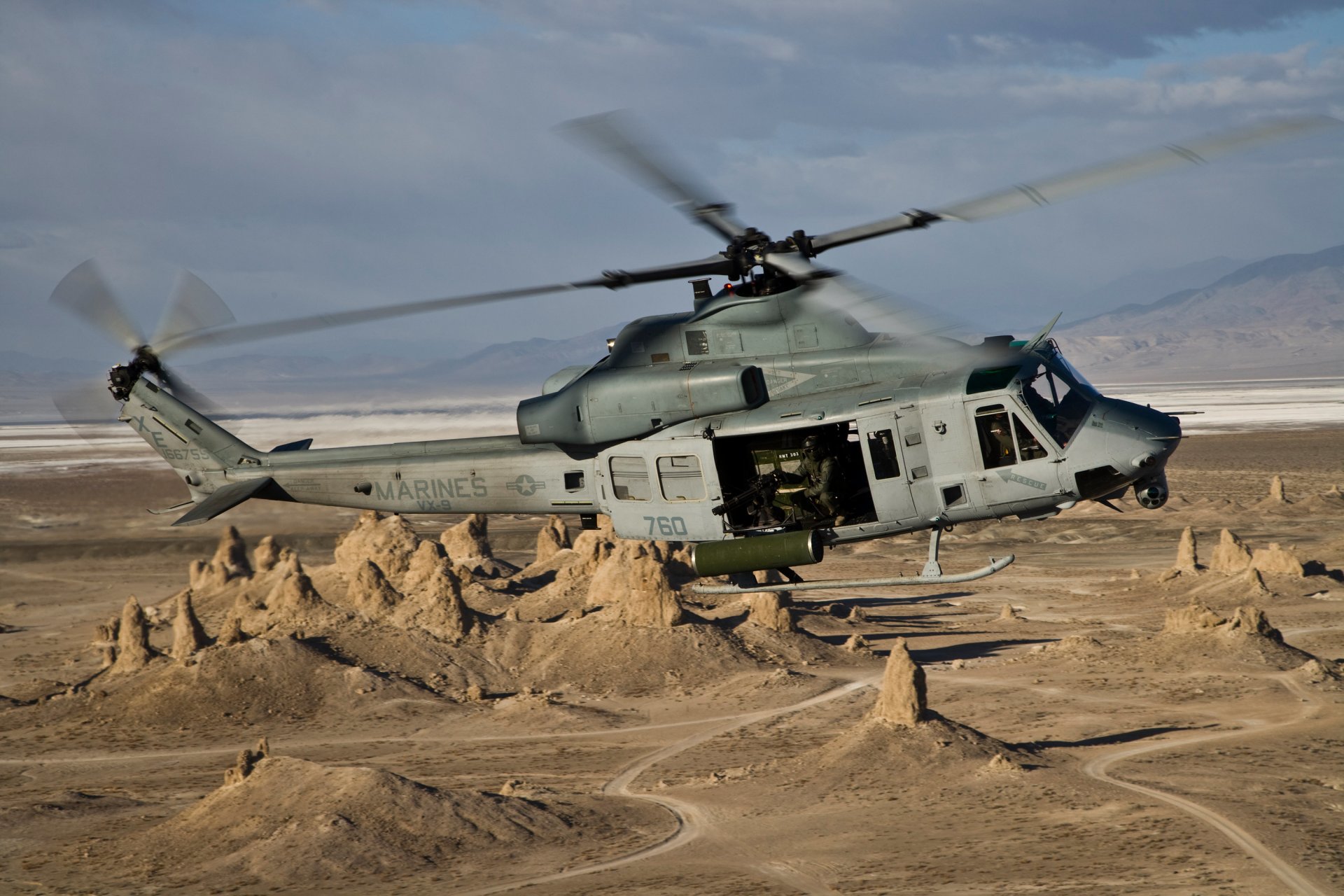 bell uh-1Y multi-purpose flight