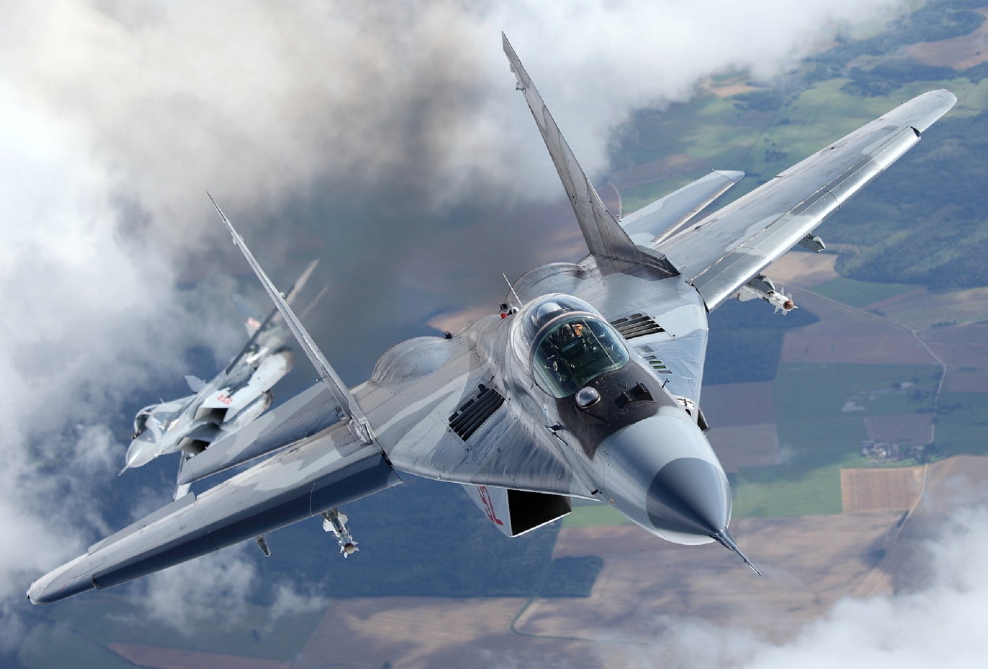 fighter mig-29a rocket